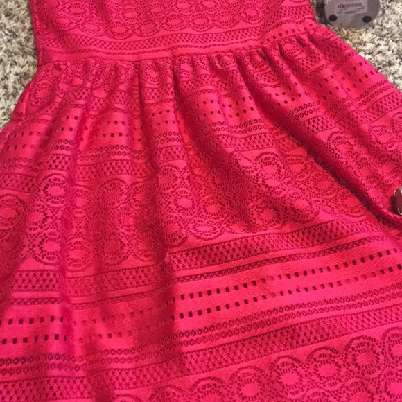 Gorgeous Red Lace Dress - Picture 2 of 3